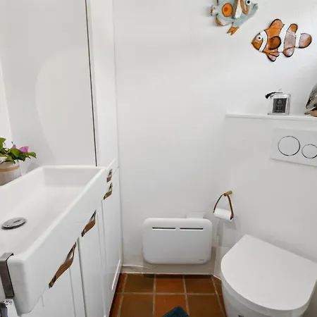 Anselmi - 25m From The Sea By Interhome Holiday home