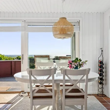 Anselmi - 25m From The Sea By Interhome Ferienhaus Sjolund