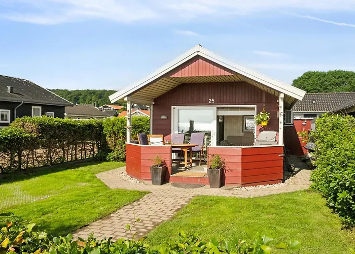 Anselmi - 25m From The Sea By Interhome *