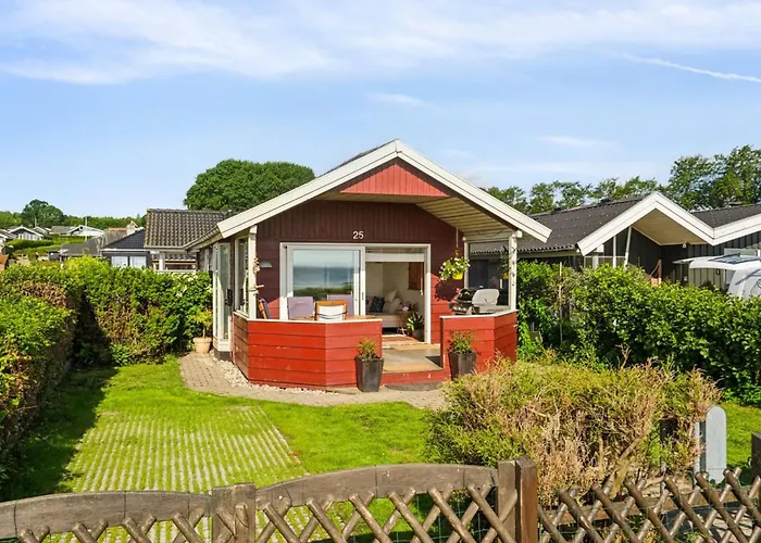 Anselmi - 25m From The Sea By Interhome