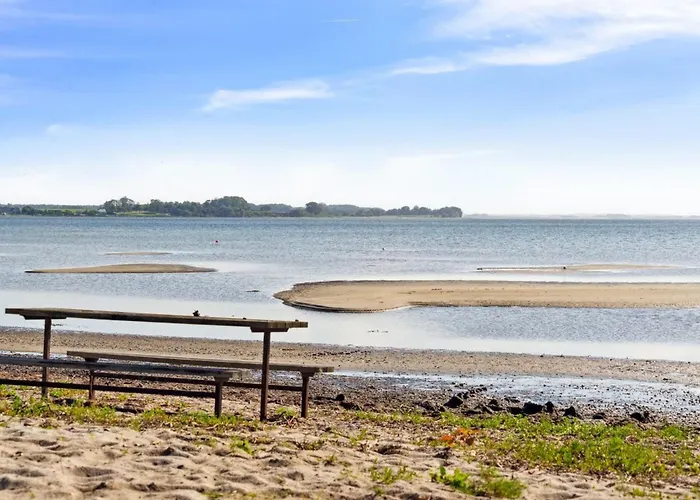 Anselmi - 25m From The Sea By Interhome